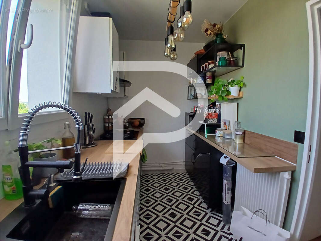 Appartement à COLOMBES