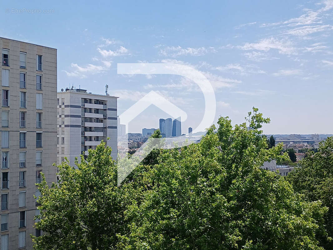 Appartement à COLOMBES