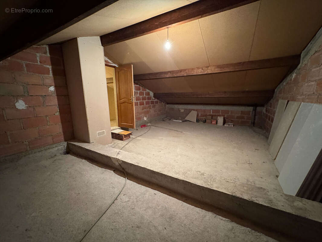 Maison à LABARTHE-SUR-LEZE