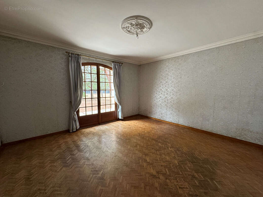 Maison à LABARTHE-SUR-LEZE