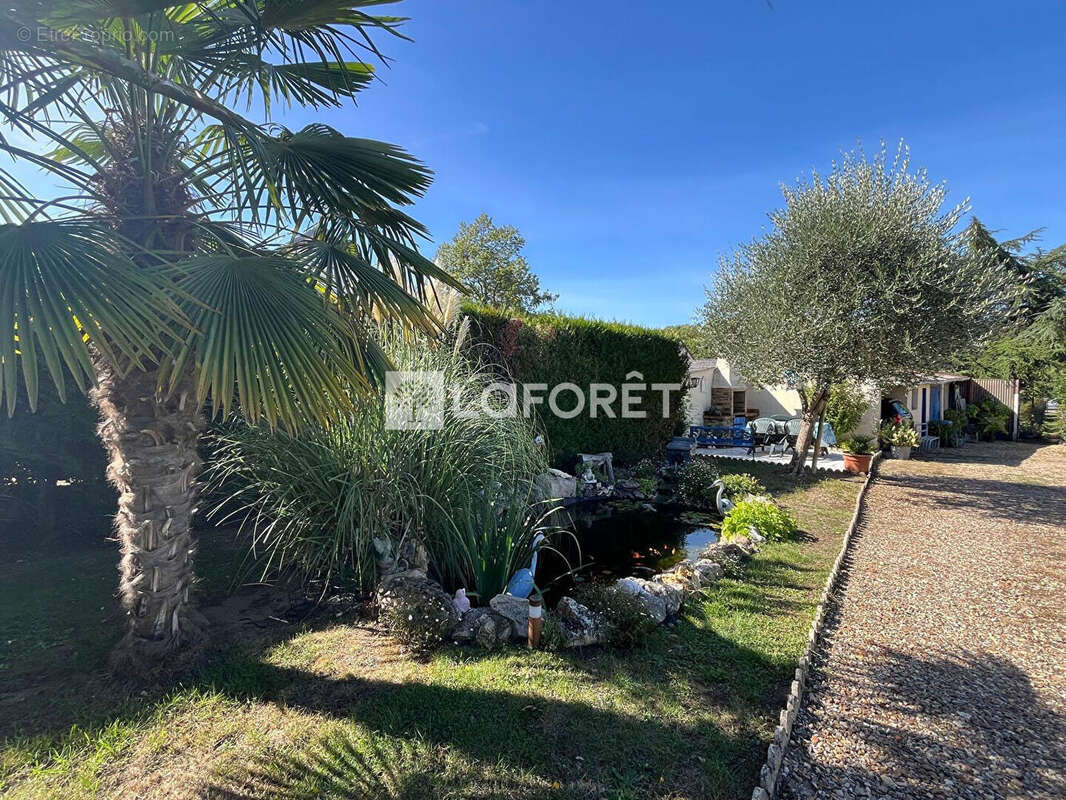 Maison à LES MUREAUX