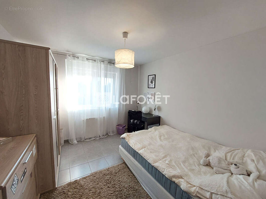 Appartement à AUDUN-LE-TICHE