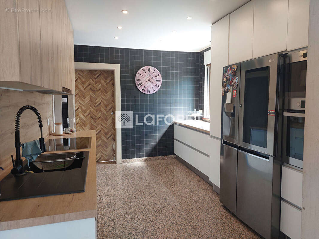 Maison à AUDUN-LE-TICHE