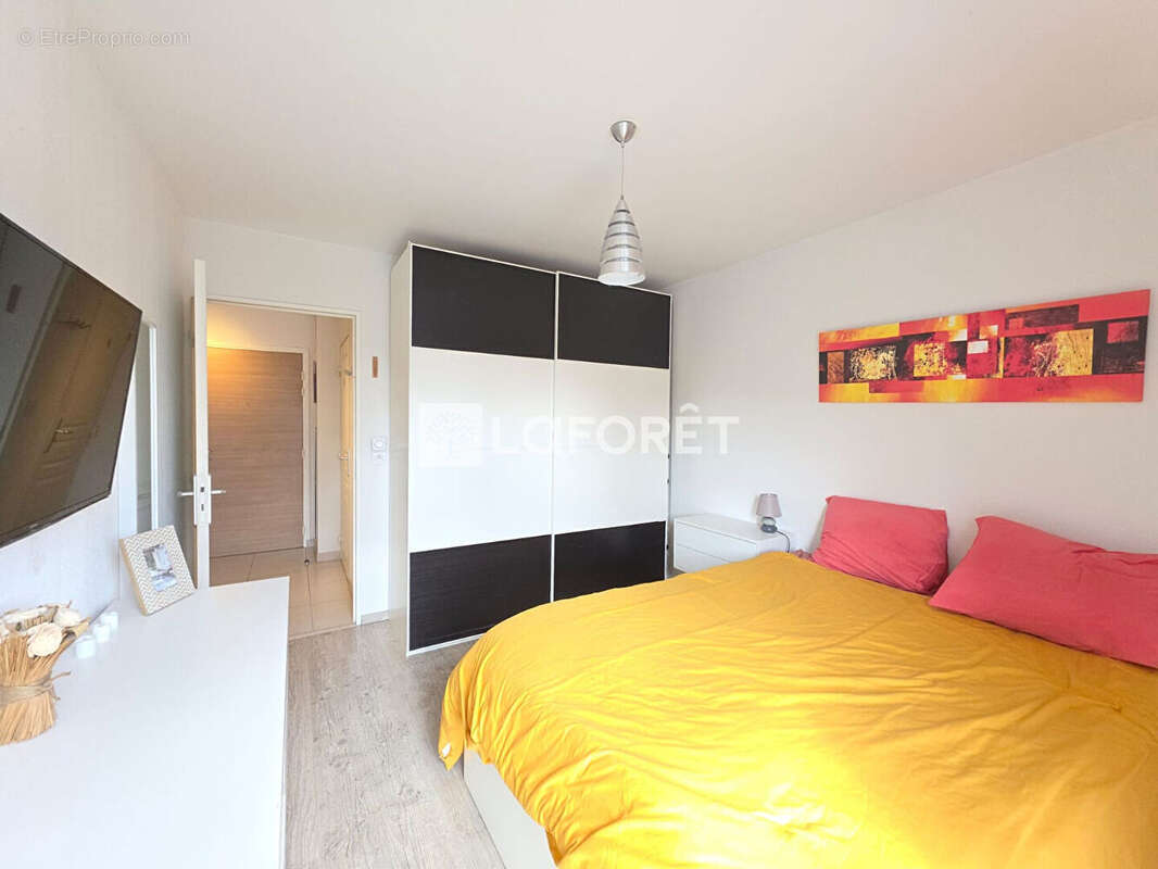 Appartement à MEYZIEU