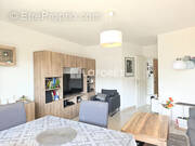 Appartement à MEYZIEU