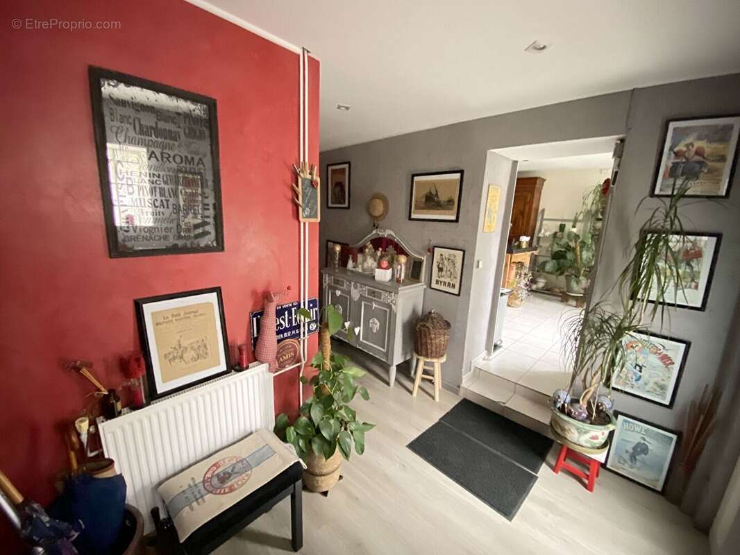 Maison à NANTEUIL-LES-MEAUX