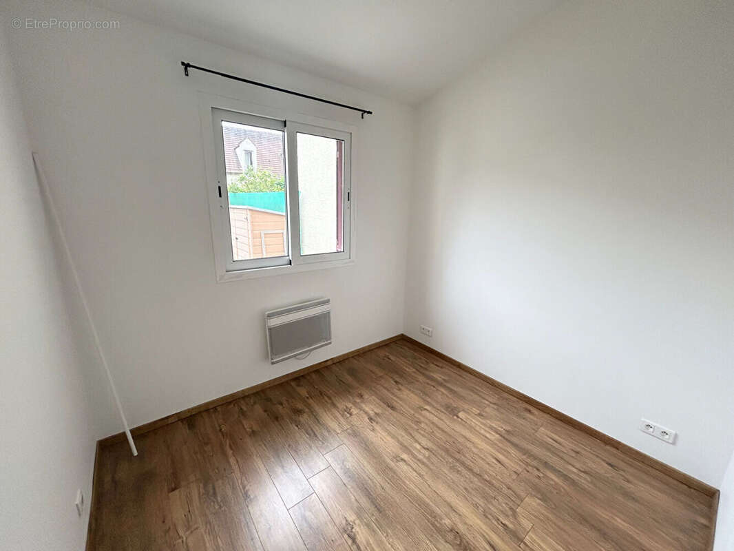 Maison à SARTROUVILLE