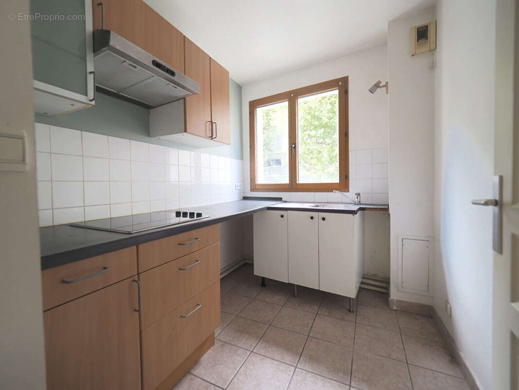 Appartement à PARIS-20E