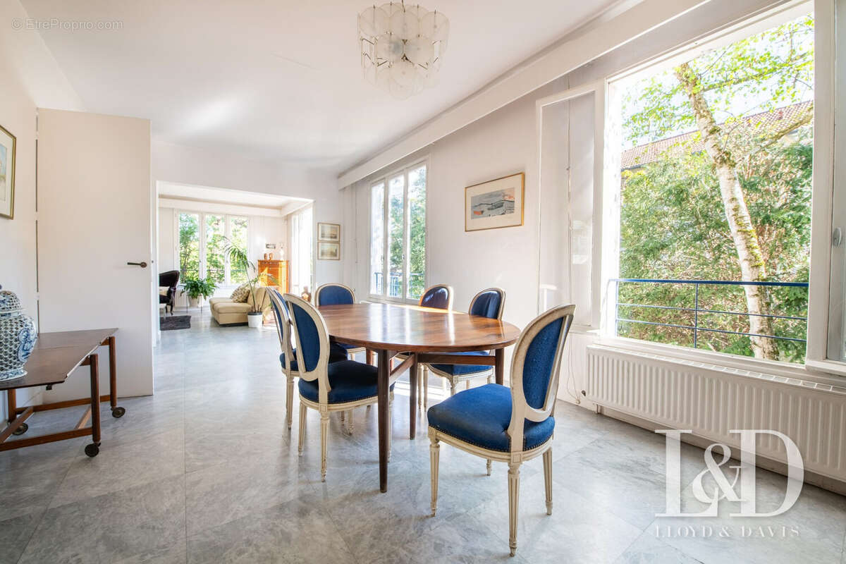 Maison à SAINT-CLOUD