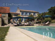 Maison à CHENAC-SAINT-SEURIN-D&#039;UZET