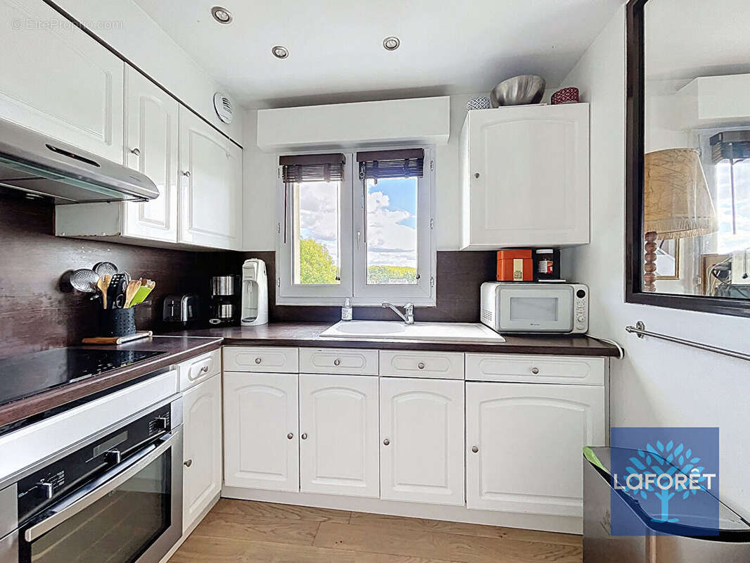 Appartement à CHILLY-MAZARIN