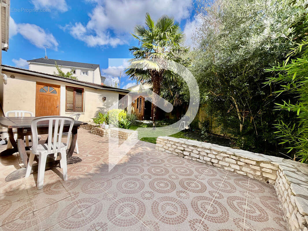 Maison à VILLEPINTE