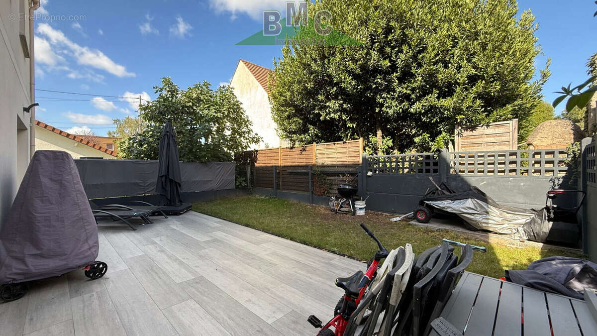 Maison à SAINT-LEU-LA-FORET