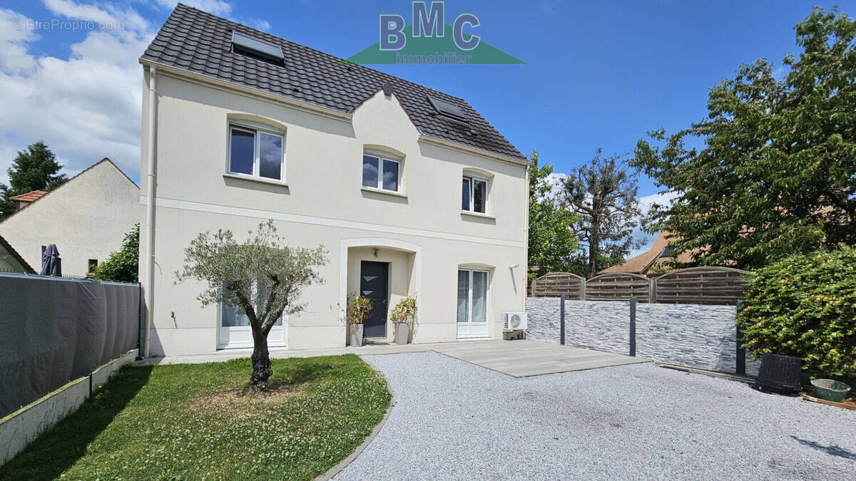 Maison à SAINT-LEU-LA-FORET