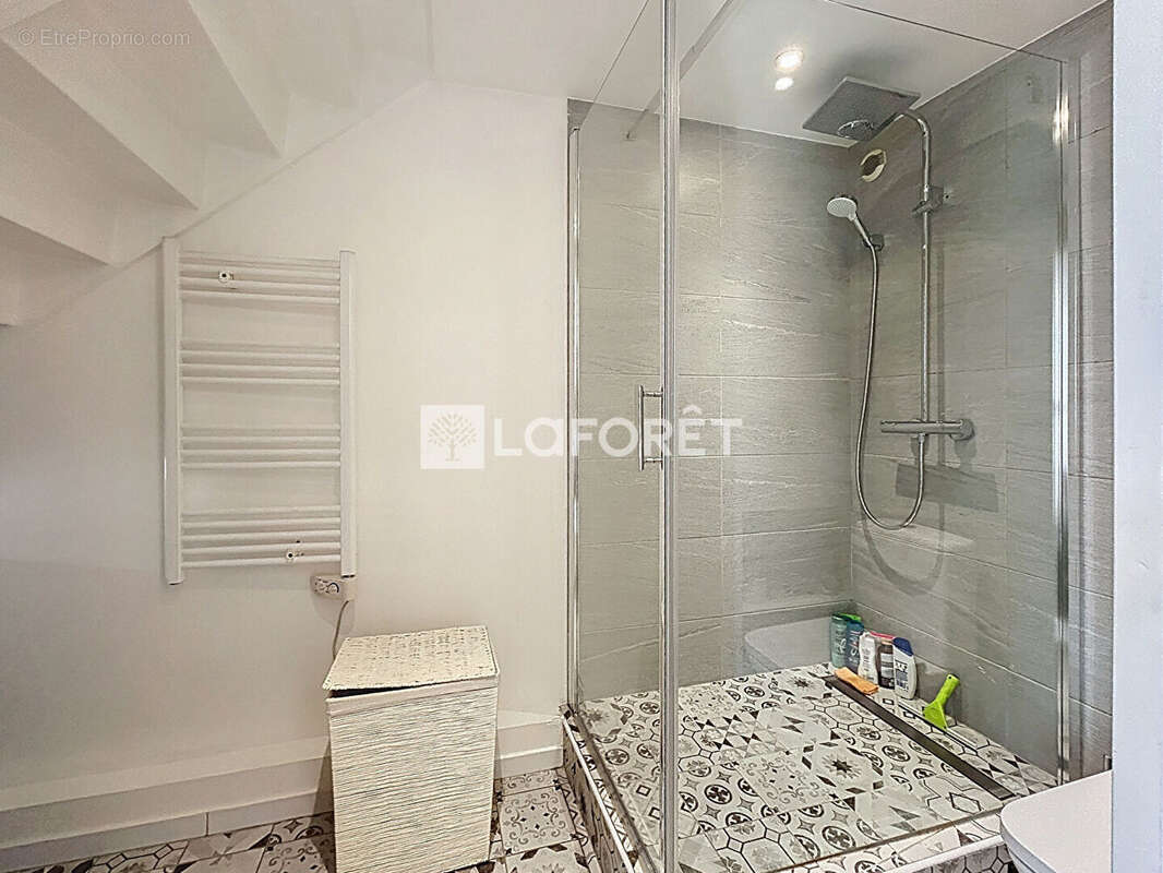 Appartement à LA QUEUE-EN-BRIE