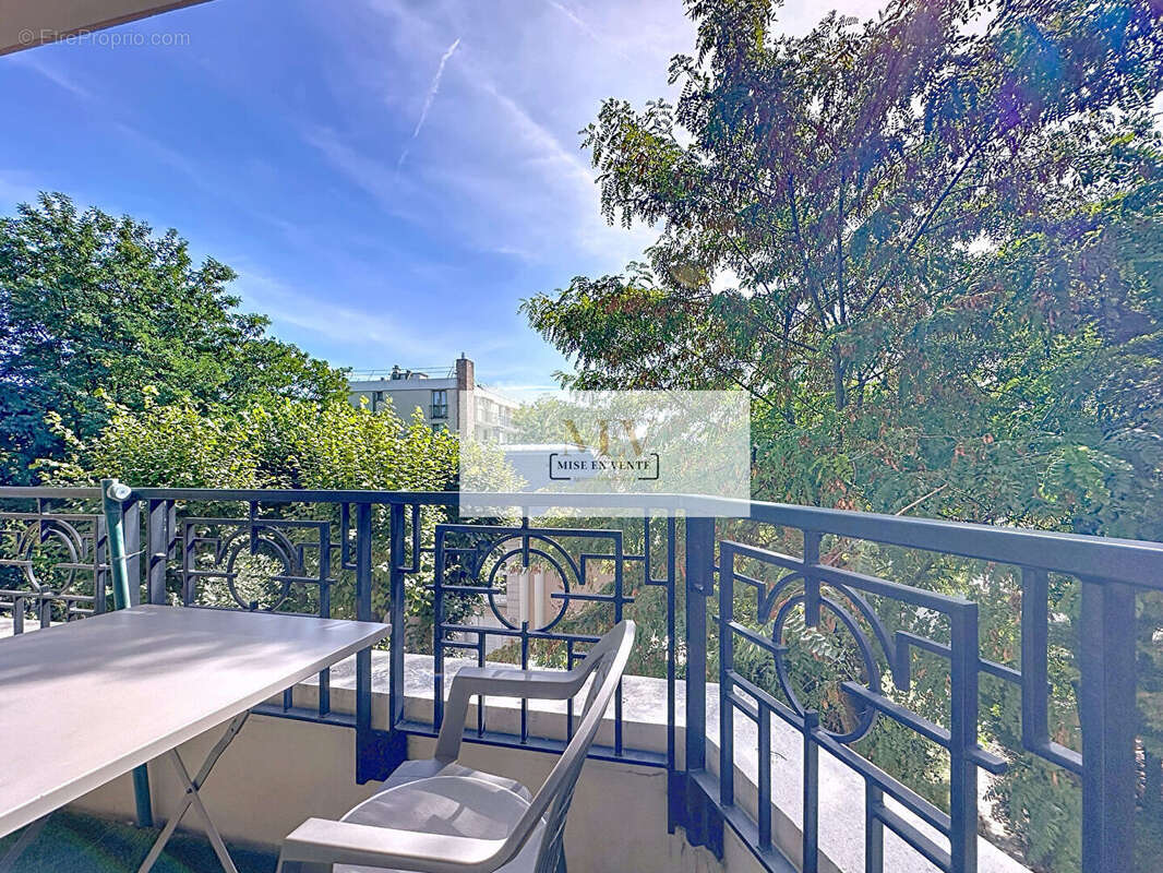 Appartement à LE PERREUX-SUR-MARNE