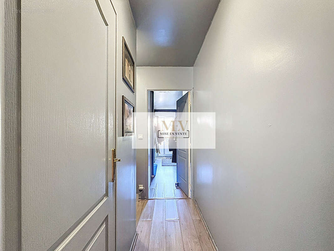 Appartement à LE PERREUX-SUR-MARNE