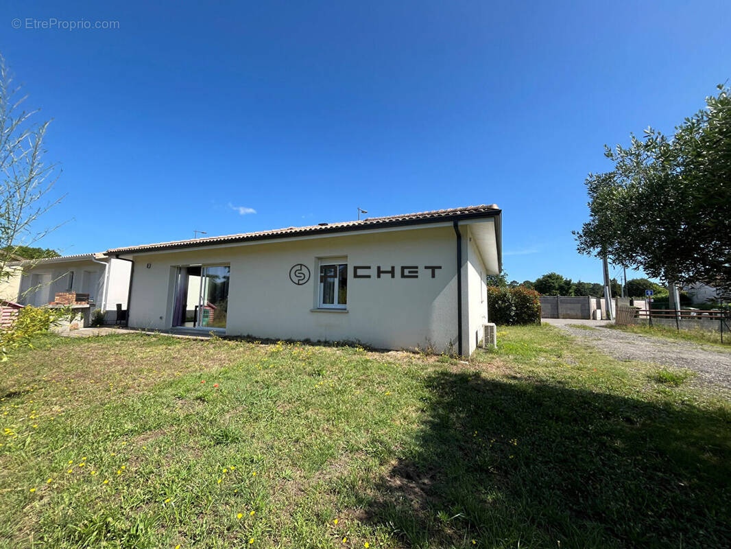 Maison à BELIN-BELIET