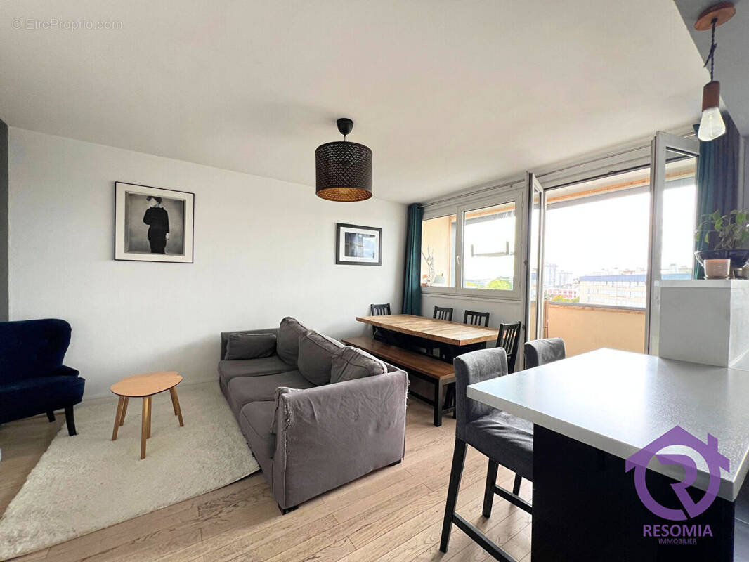 Appartement à CHATILLON