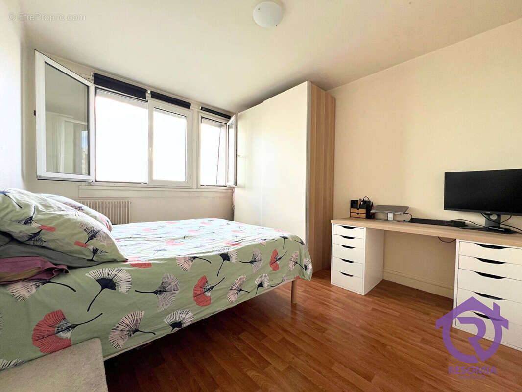 Appartement à CHATILLON