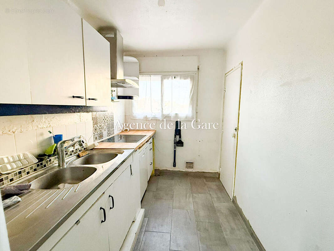 Appartement à SARTROUVILLE