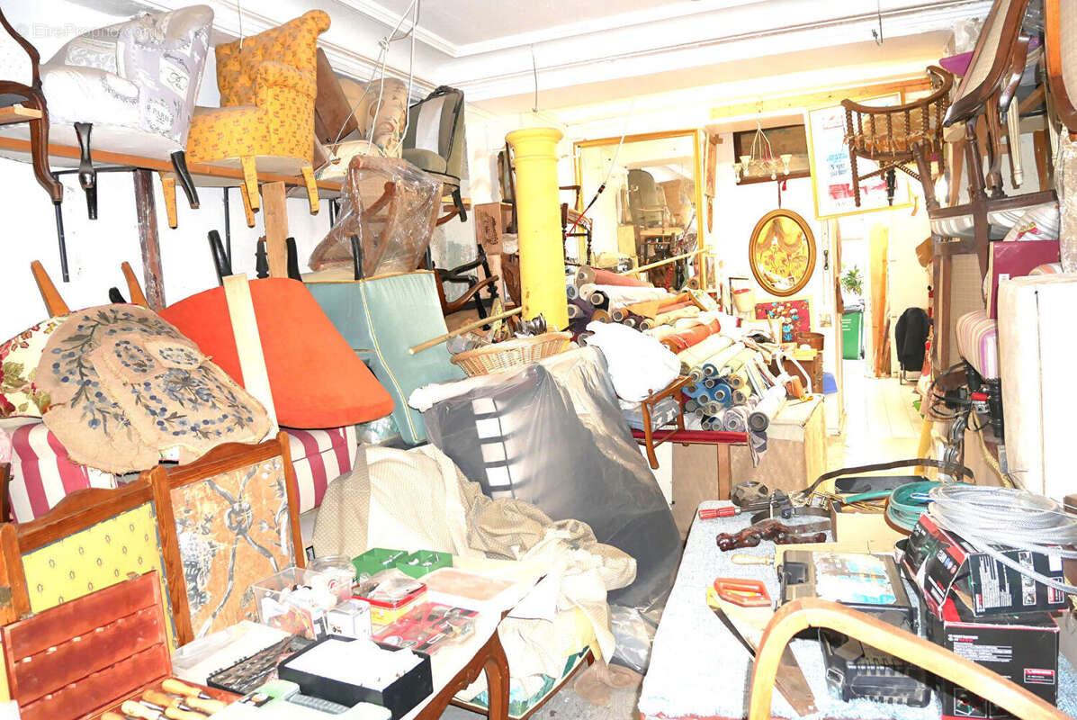 Commerce à PARIS-16E