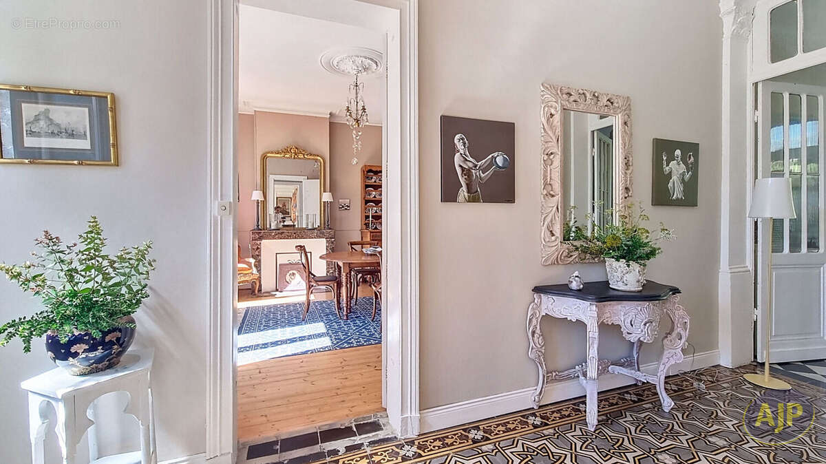 Maison à SAINT-DENIS-DE-PILE