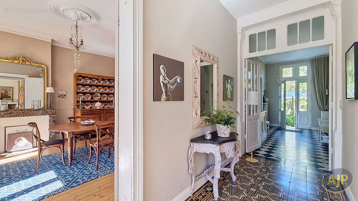 Maison à SAINT-DENIS-DE-PILE