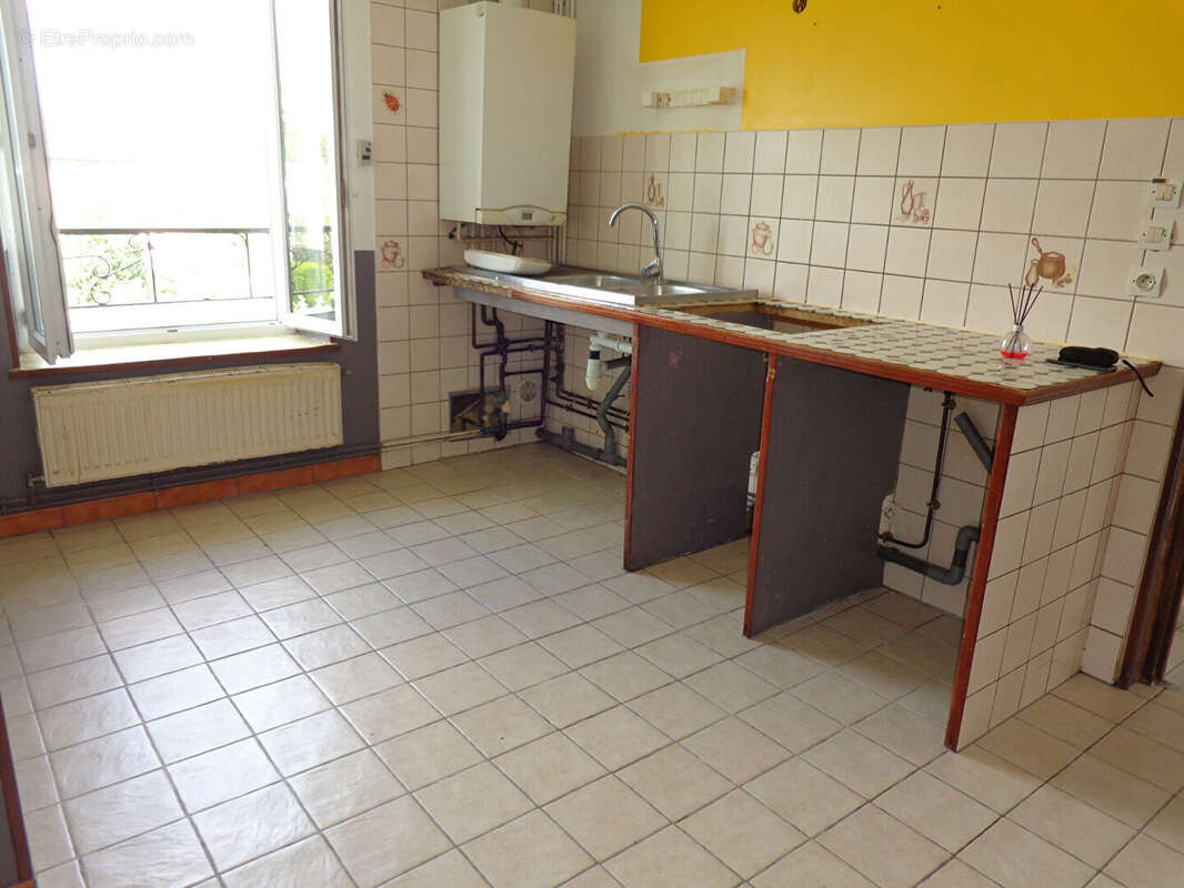 Appartement à MIRECOURT