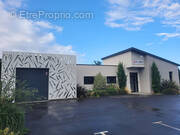 Commerce à REMOUILLE