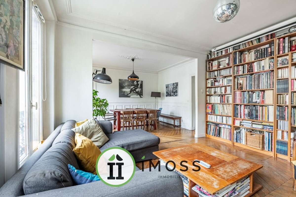 Appartement à PARIS-18E