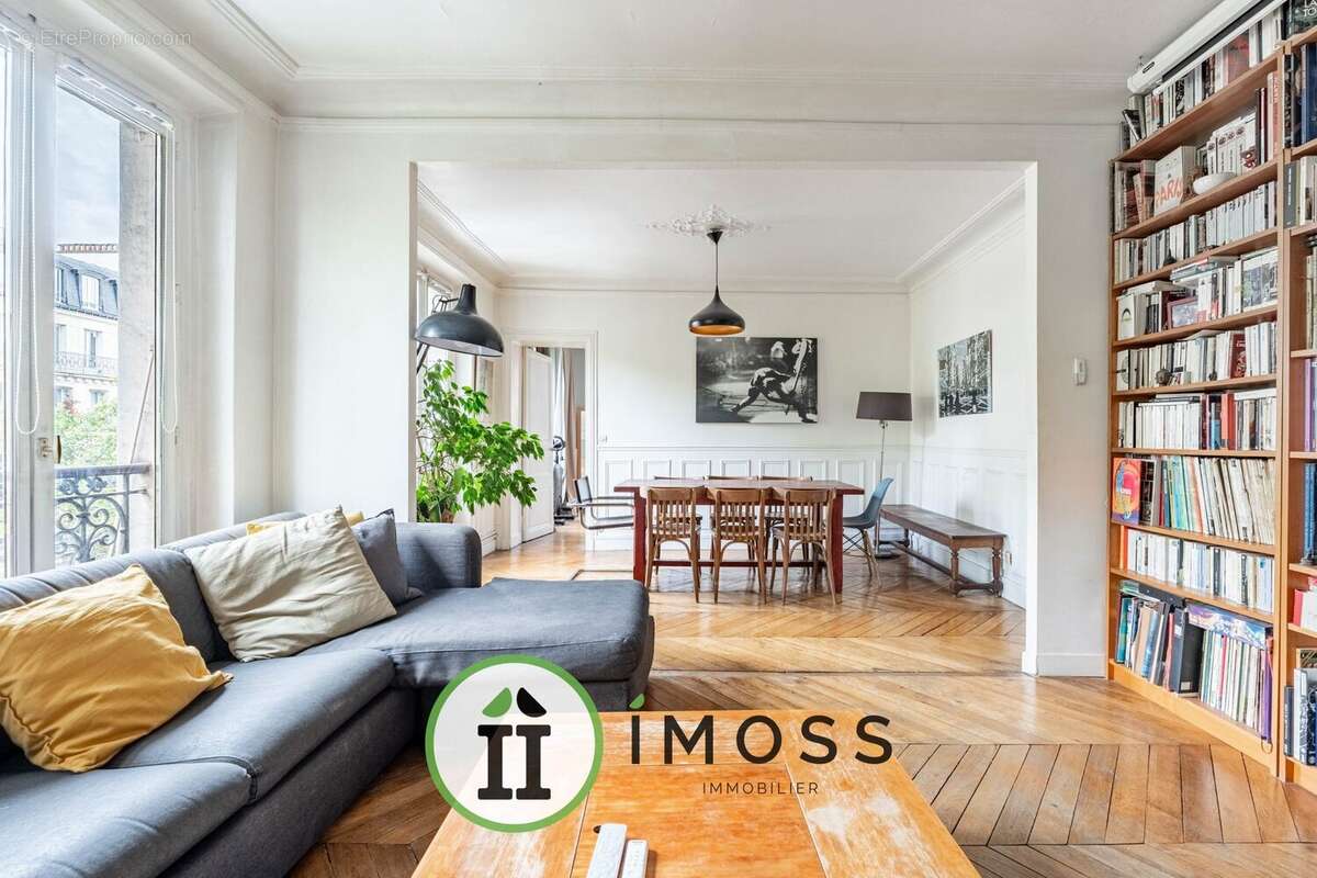 Appartement à PARIS-18E