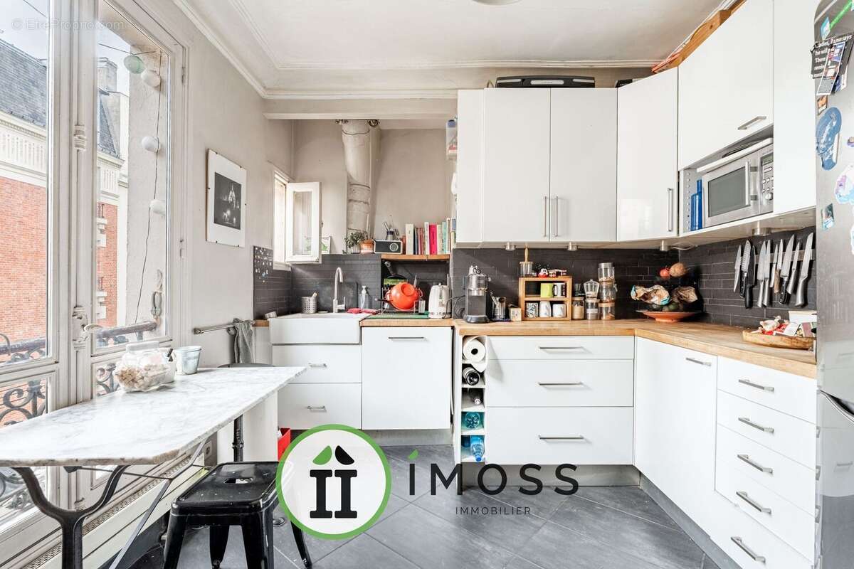 Appartement à PARIS-18E