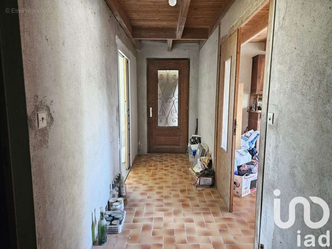 Photo 3 - Maison à NIEUL-LES-SAINTES