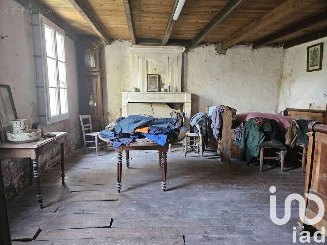 Photo 5 - Maison à NIEUL-LES-SAINTES