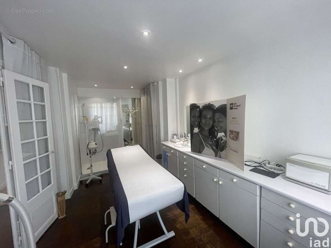 Photo 7 - Commerce à VILLENEUVE-LE-ROI