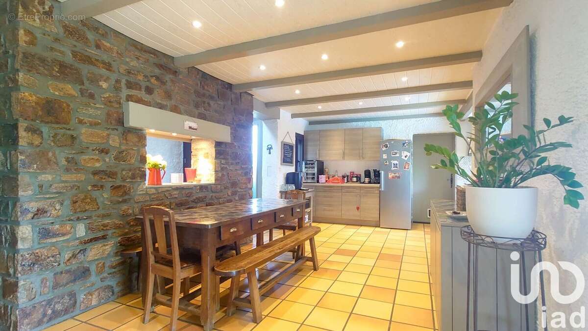 Photo 4 - Maison à BARAQUEVILLE