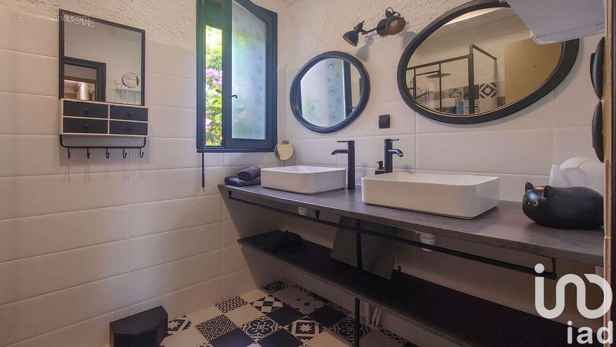 Photo 9 - Maison à BARAQUEVILLE