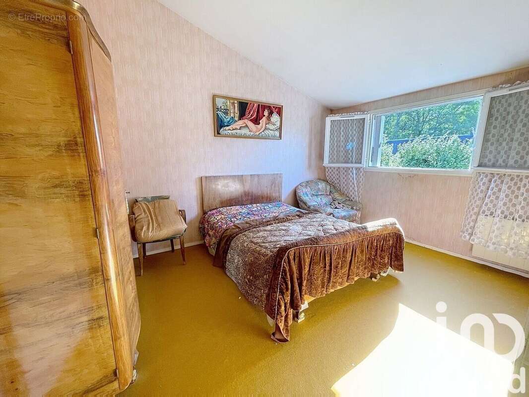 Photo 8 - Maison à MONTCOURT-FROMONVILLE