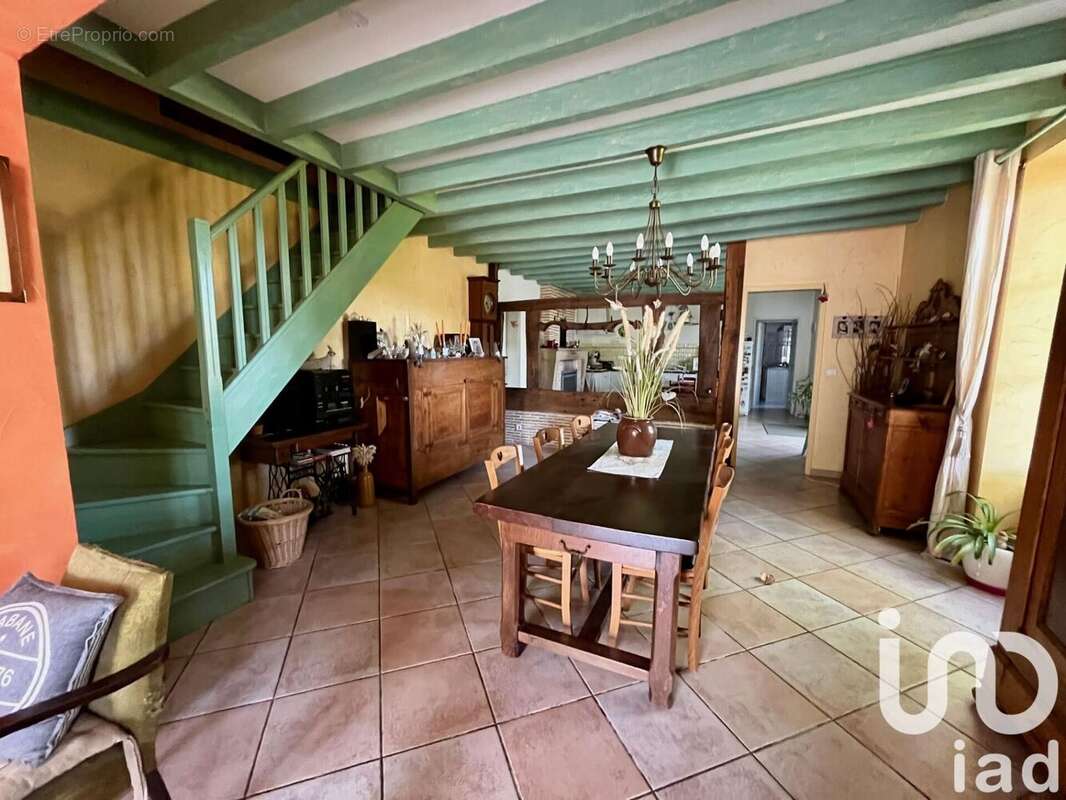 Photo 2 - Maison à COIMERES