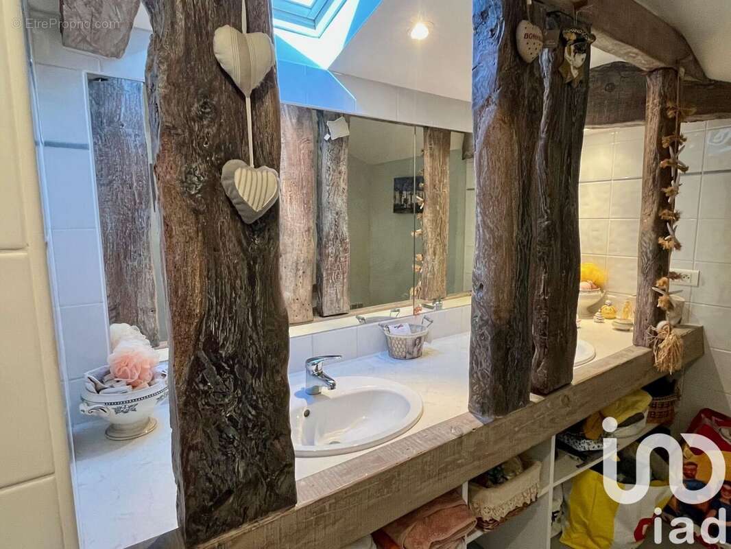 Photo 9 - Maison à COIMERES