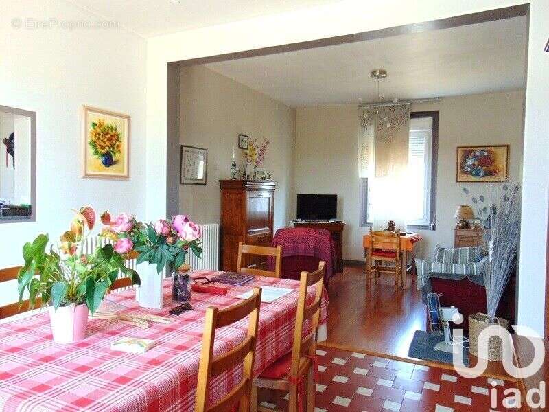 Photo 3 - Maison à COUTRAS