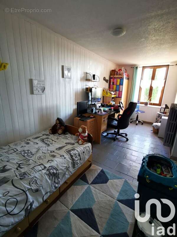 Photo 3 - Maison à LE BREIL-SUR-MERIZE