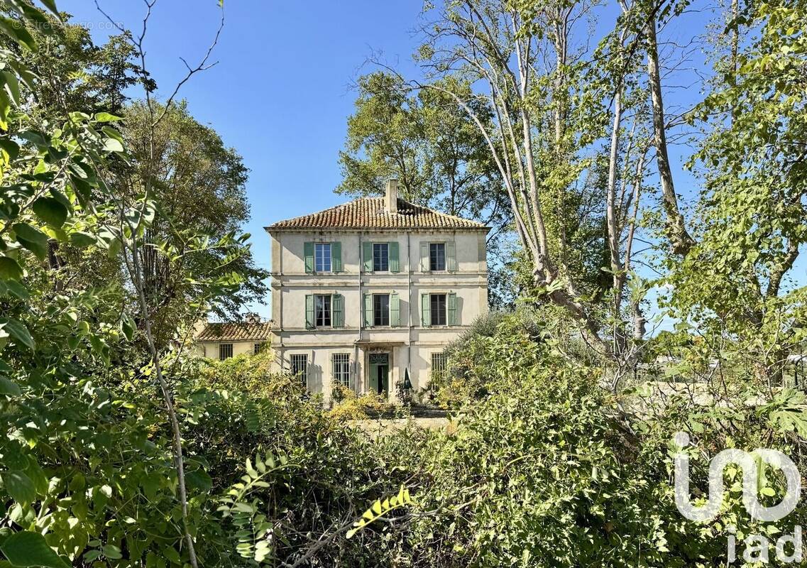 Photo 1 - Maison à ARLES