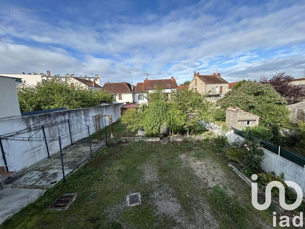 Photo 9 - Maison à MONTLUCON