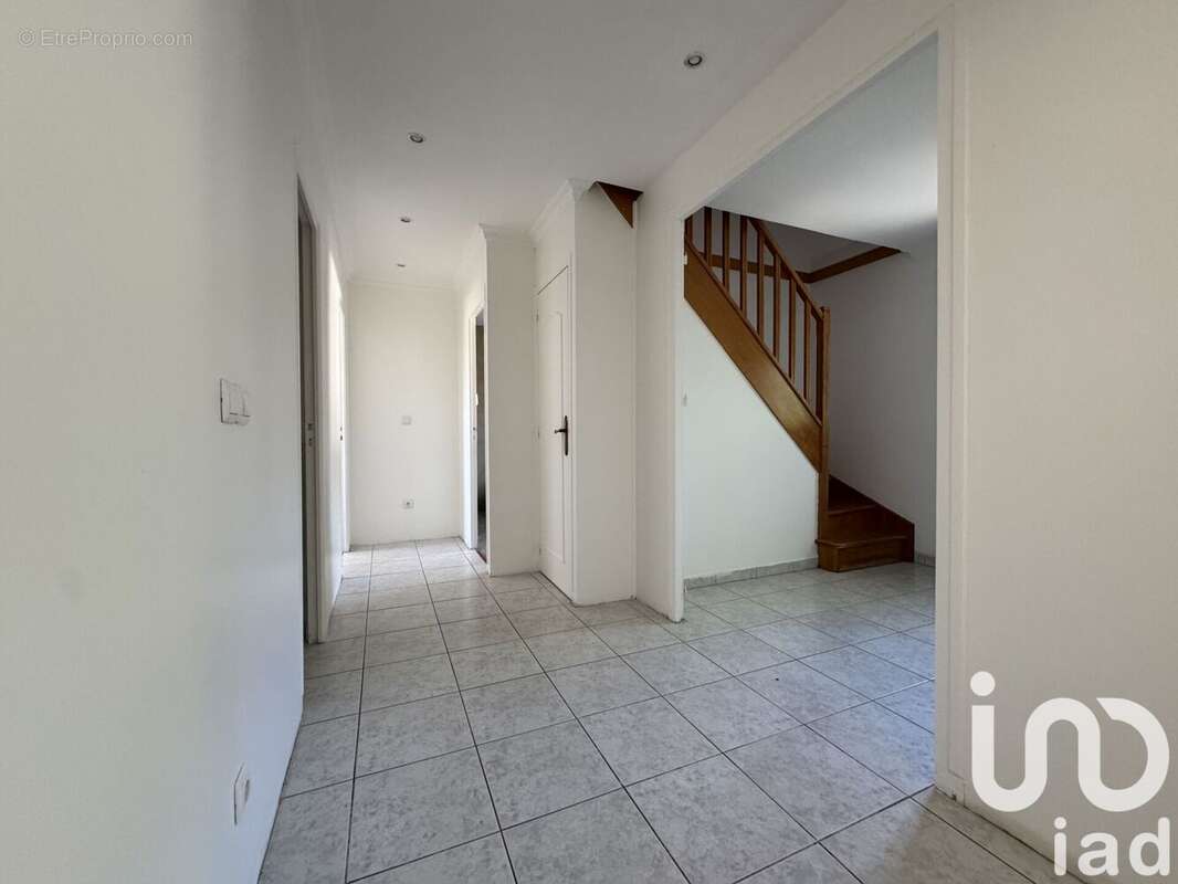 Photo 3 - Maison à MORET-SUR-LOING