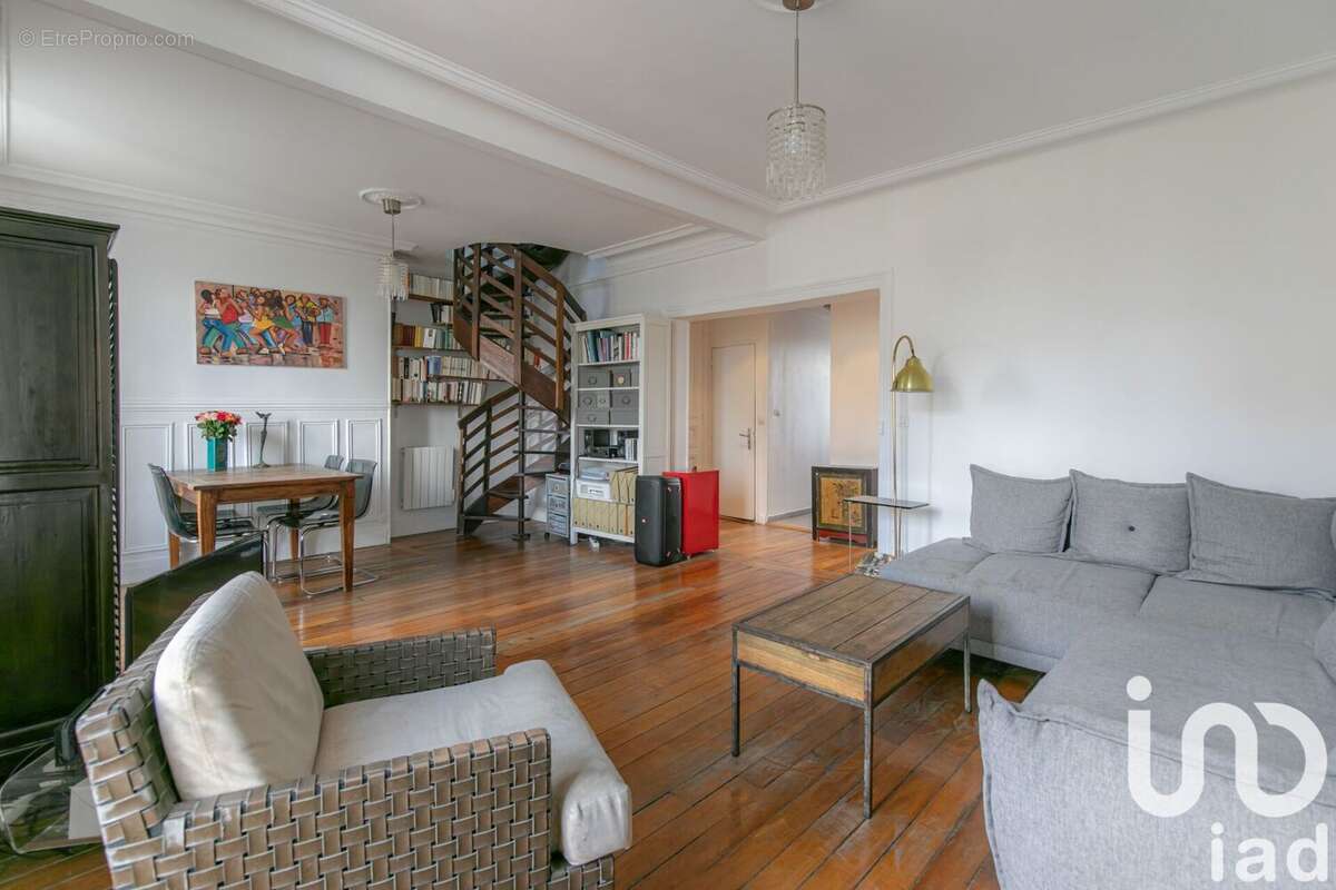 Photo 2 - Appartement à NOGENT-SUR-MARNE