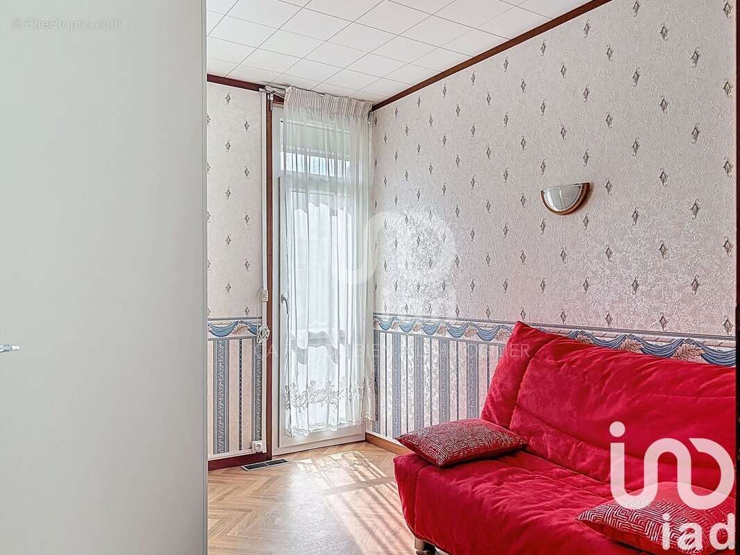 Photo 6 - Maison à OISSEL