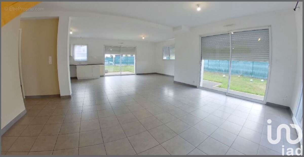 Photo 3 - Maison à LAVAL