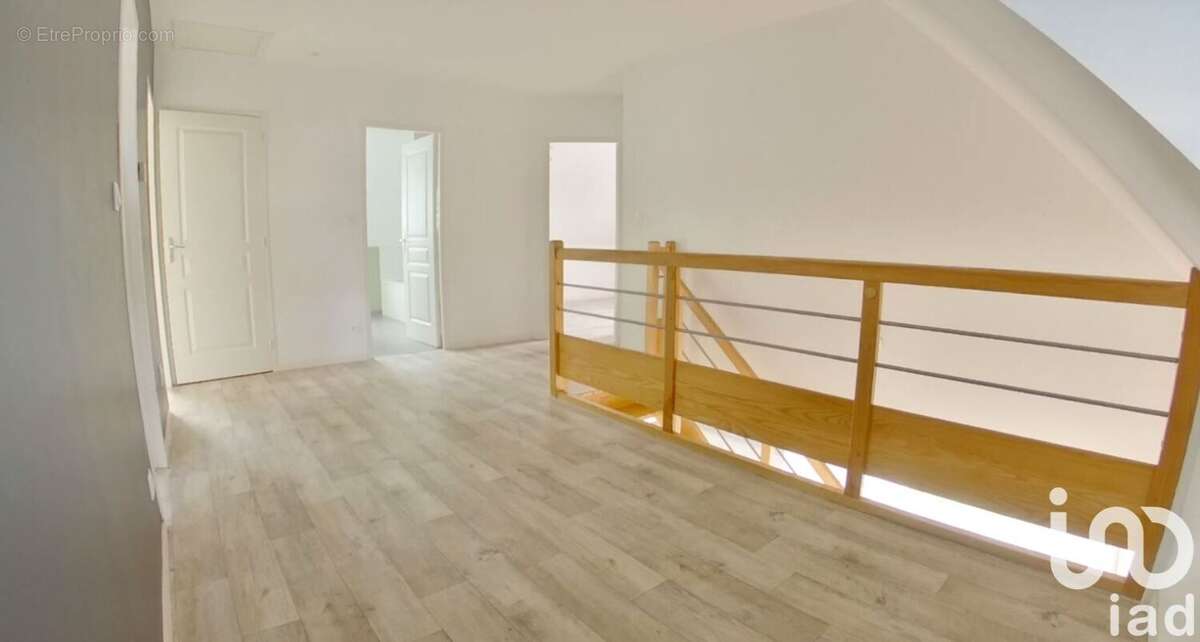 Photo 6 - Maison à LAVAL